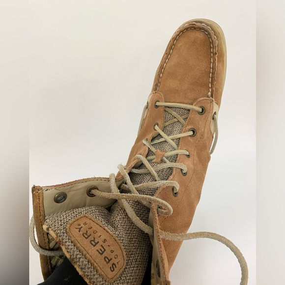 Sperry Top Sider Boots, Size 8 - Picture 11 of 13